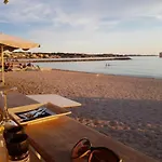 Sanary, Port Et A Pied, Au Calme, Avec Jardin Lägenhet *